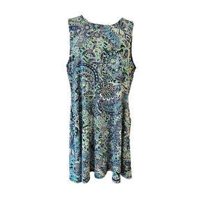 Laura petites paisley sleeveless dress great for summer beautiful  pattern !